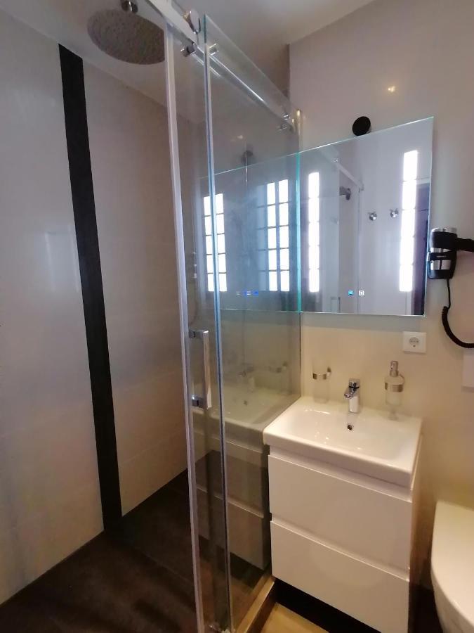 Ferienwohnung Am Schluchsee Mit Balkon & Pool ภายนอก รูปภาพ