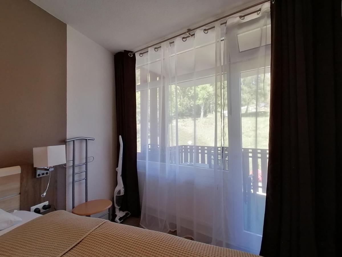 Ferienwohnung Am Schluchsee Mit Balkon & Pool ภายนอก รูปภาพ